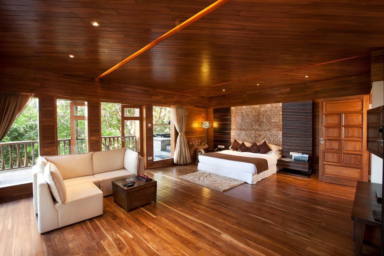 Aamby Valley City Лонавала Экстерьер фото A bedroom at the resort