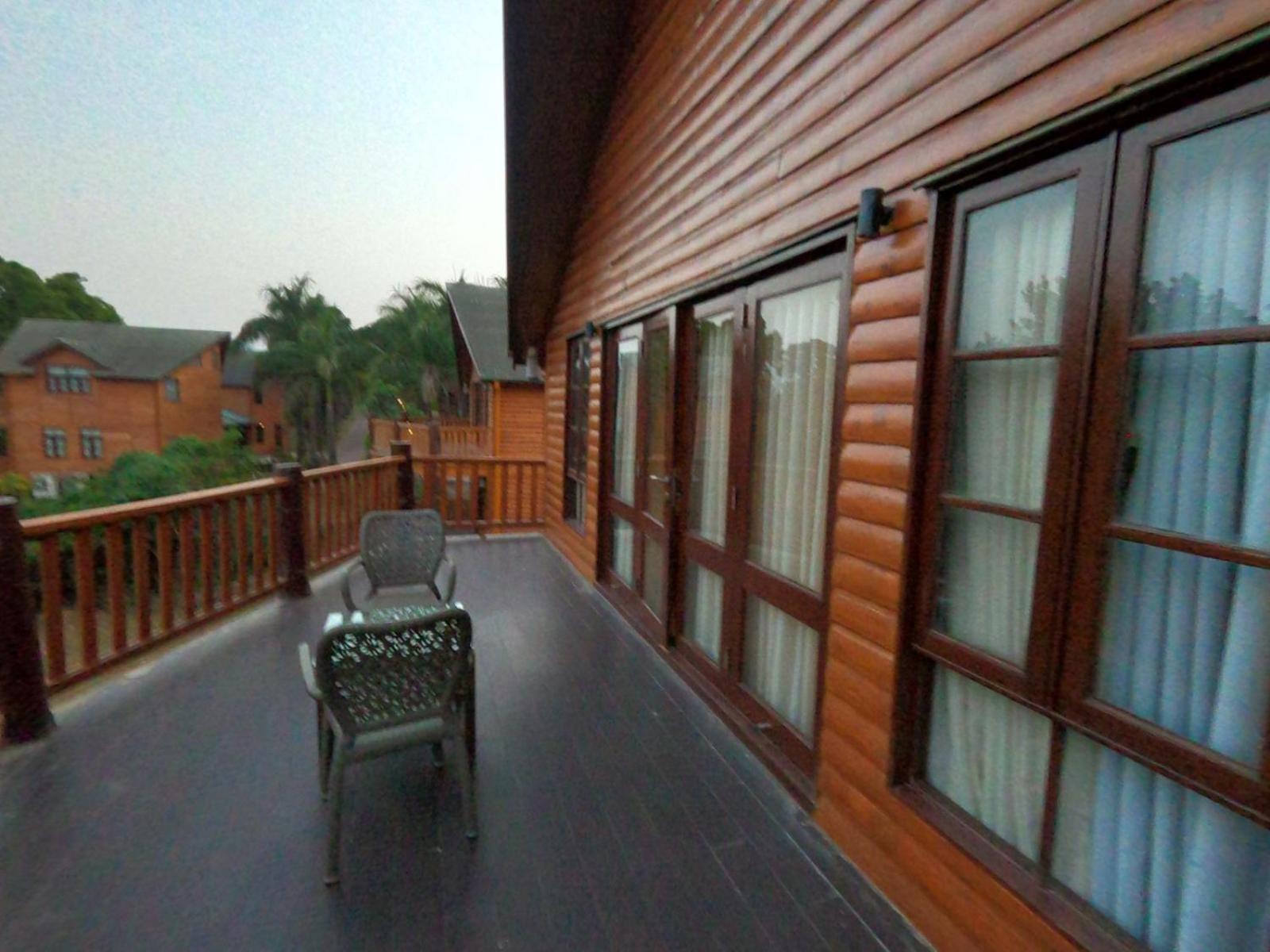 Aamby Valley City Лонавала Экстерьер фото A balcony